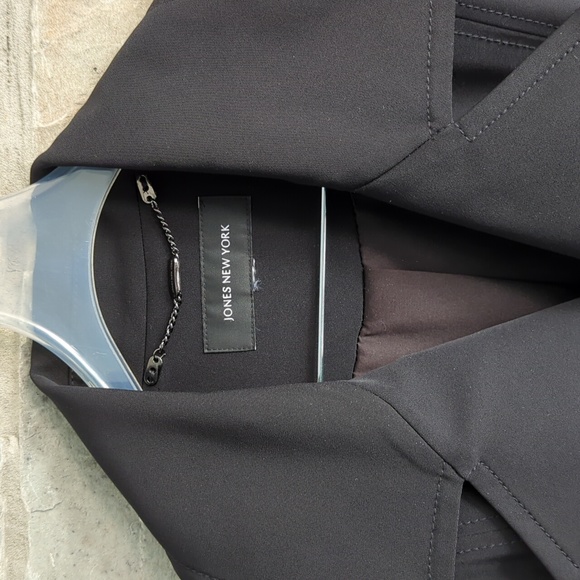 JONES NEW YORK TRENCH COAT - Picture 4 of 17